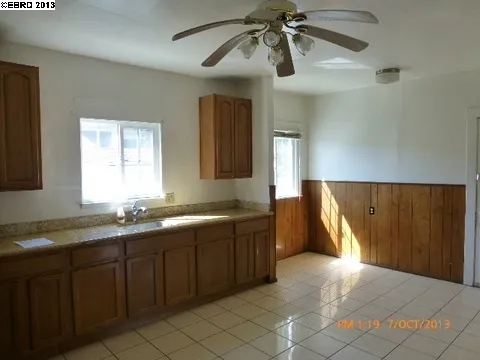 2447 Bartlett St, Oakland, California 94601-3212