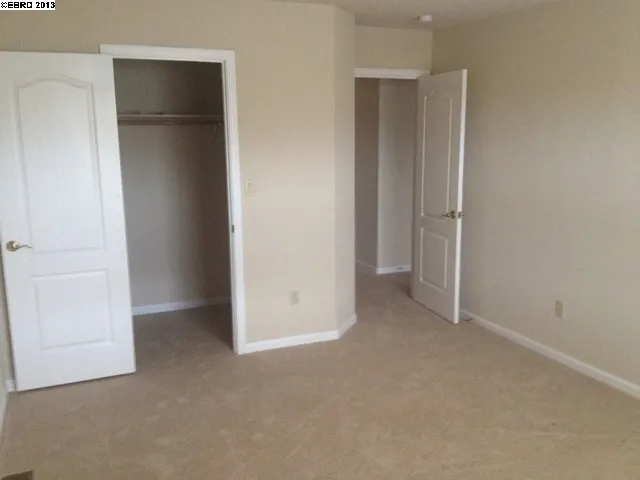 5428 Country View Dr, Richmond, California 94803-7300