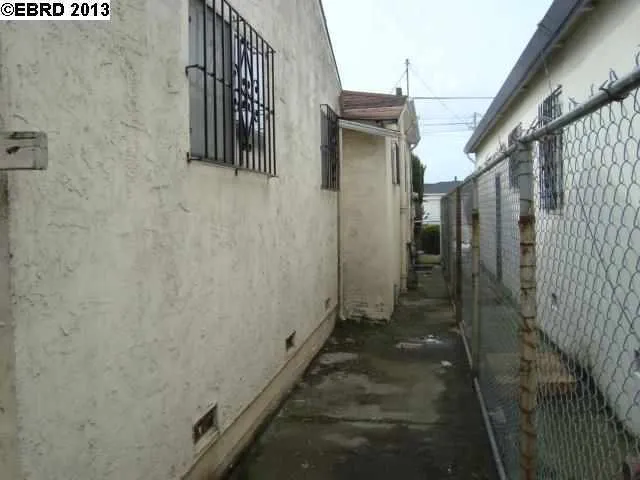 148 Marina Way S, Richmond, California 94804-2536