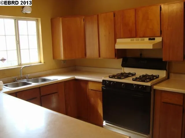 148 Marina Way S, Richmond, California 94804-2536
