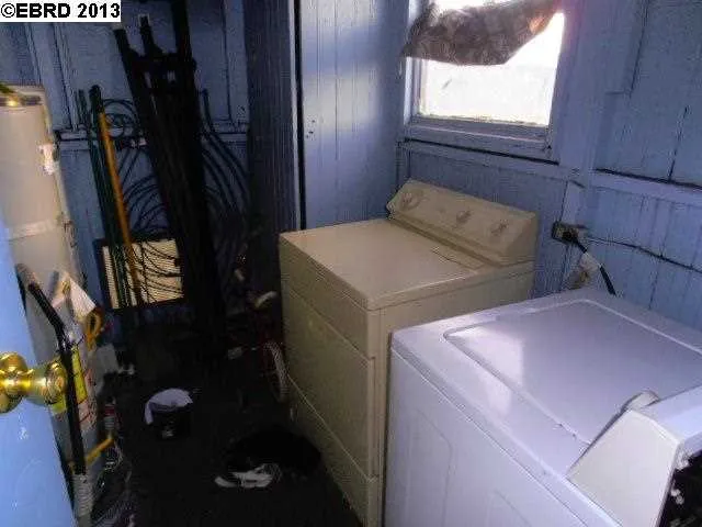 2625 Adeline St, Oakland, California 94607-2407