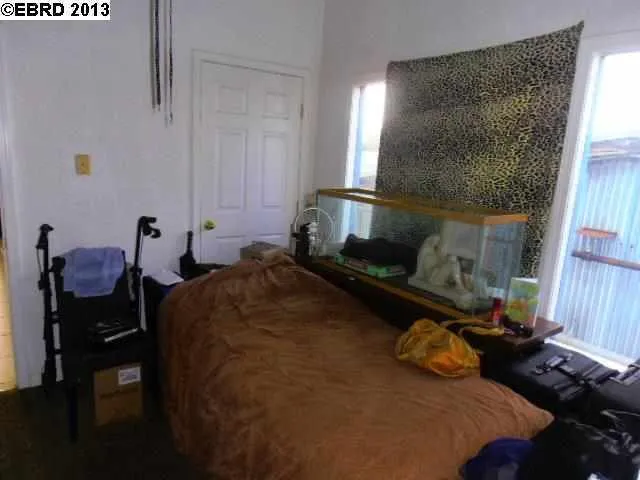 2625 Adeline St, Oakland, California 94607-2407