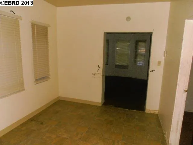 2625 Adeline St, Oakland, California 94607-2407