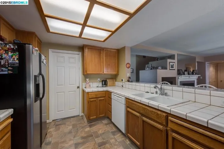 1055 Crescent Dr, Brentwood, California 94513