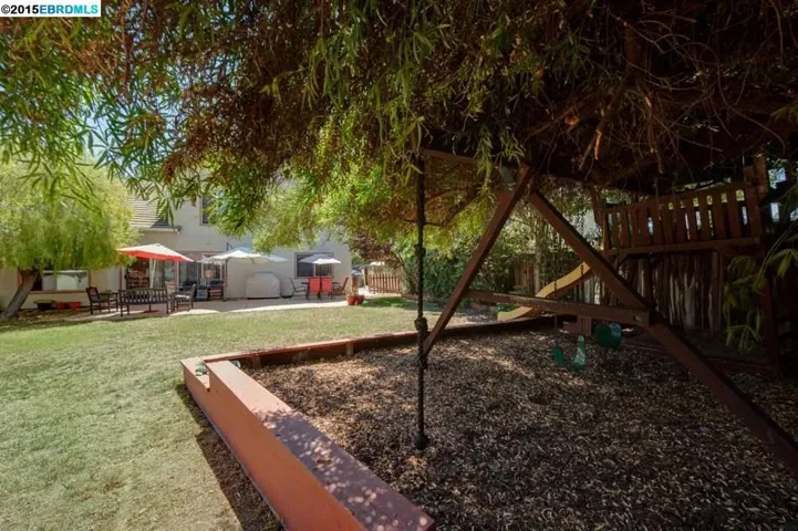 1055 Crescent Dr, Brentwood, California 94513