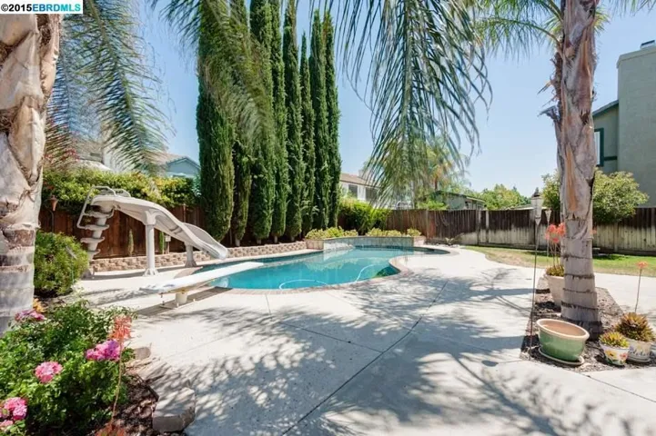 1048 Meadowgate Way, Brentwood, California 94513