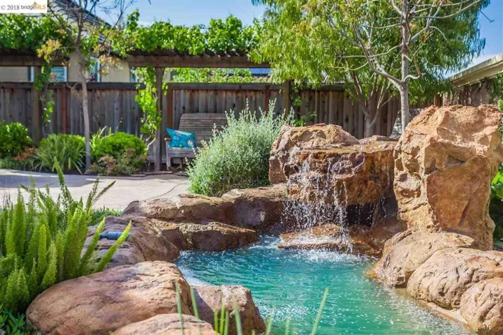 1545 Symphony Circle, Brentwood, California 94513