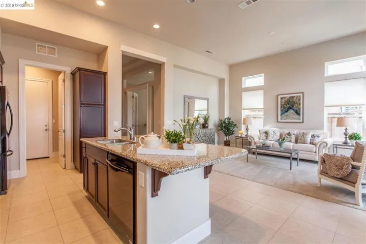 1545 Symphony Circle, Brentwood, California 94513