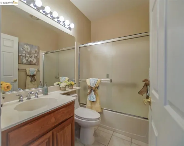 281 Black Amber Way, Brentwood, California 94513