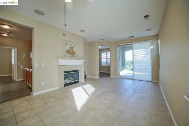 281 Black Amber Way, Brentwood, California 94513