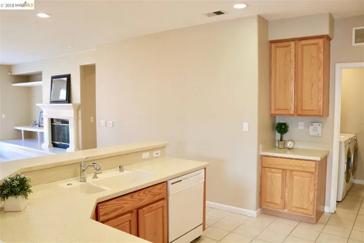 521 Coconut Pl, Brentwood, California 94513