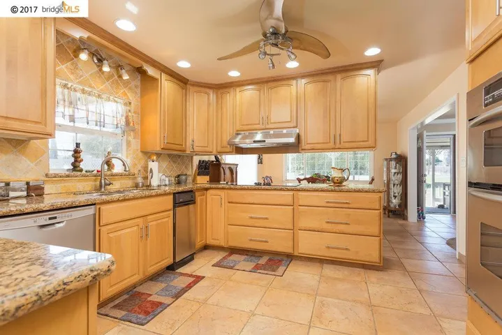 2111 Taylor Rd, Bethel Island, California 94511