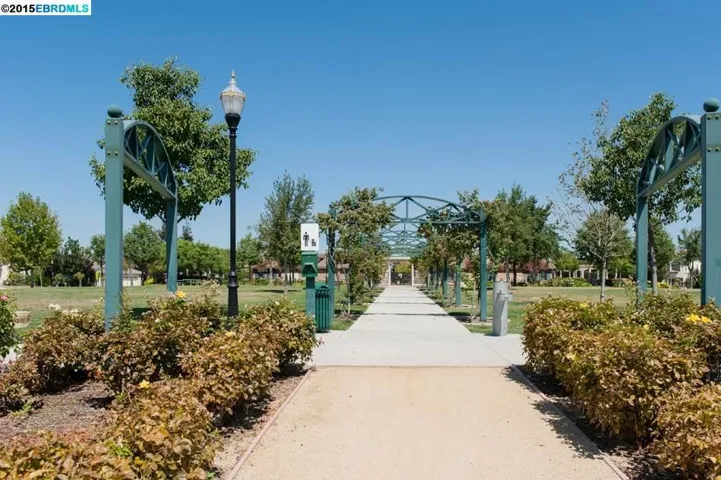 1451 Paradise Ln, Brentwood, California 94513