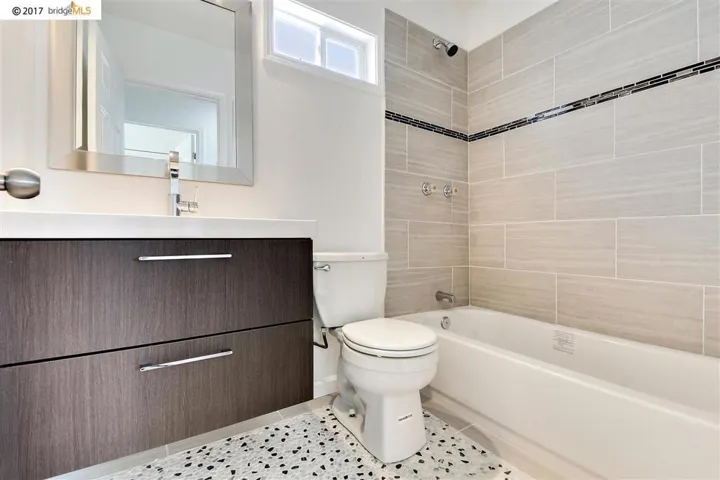 2426 64th Ave, Oakland, California 94605