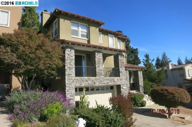 8277 Skyline Cir, Oakland, California 94605