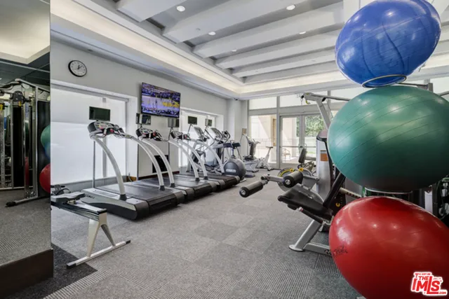 10727 Wilshire 1204, Los Angeles, California 90024