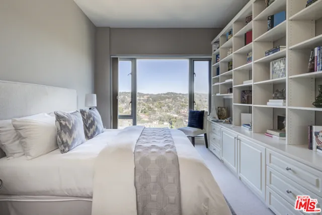 10727 Wilshire 1204, Los Angeles, California 90024