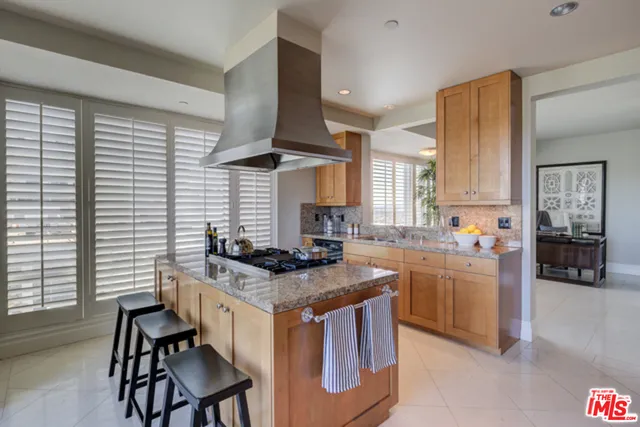 10727 Wilshire 1204, Los Angeles, California 90024