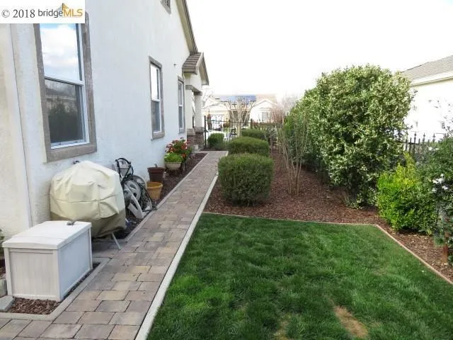 1854 Island Park Pl, Brentwood, California 94513