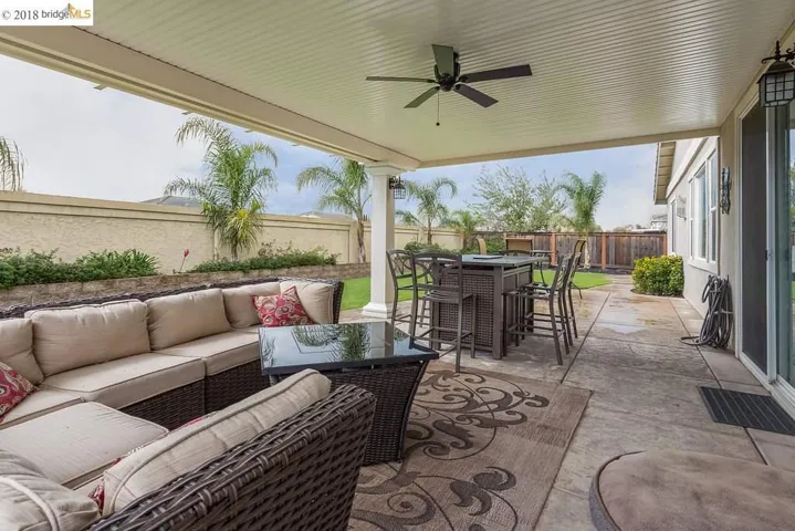 Stamped Concrete, Attached Awning w/built in fan & lights, Great for Gatherings!