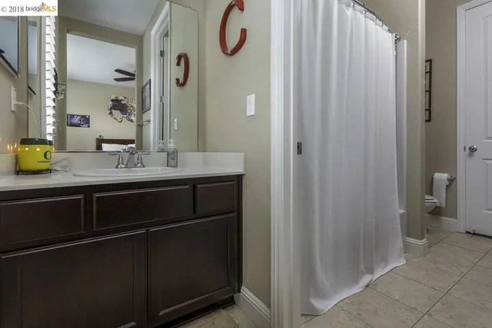 Cultured Marble Counter-tops, Tile Flooring