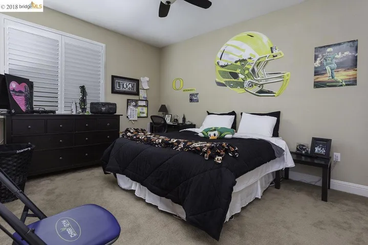 Spacious Bedroom w/Plush carpeting, Plantation Shutters, attached to Jack & Jill Bathroom