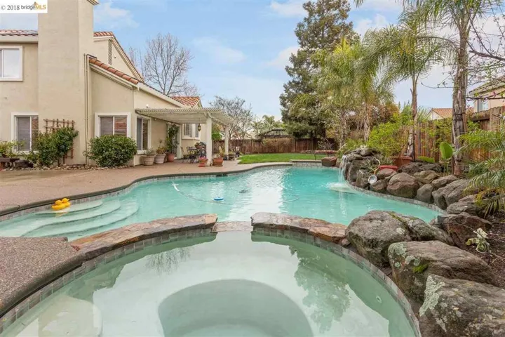 1220 Breakwater Way, Brentwood, California 94513