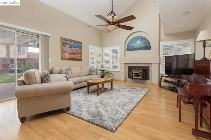 1220 Breakwater Way, Brentwood, California 94513