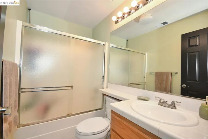 395 Surrey Way, Brentwood, California 94513