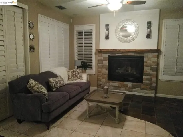 840 Vernazze Ct, Brentwood, California 94513