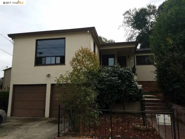 238 Robinson, Martinez, California 94553