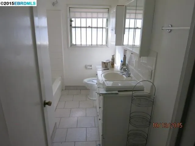 1931 98th Ave, Oakland, California 94603