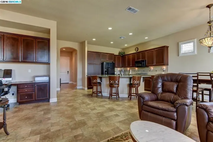 1612 Zinfandel Dr, Brentwood, California 94513