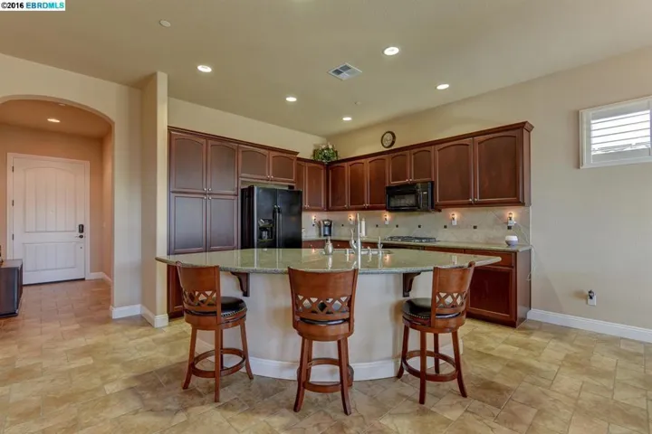 1612 Zinfandel Dr, Brentwood, California 94513