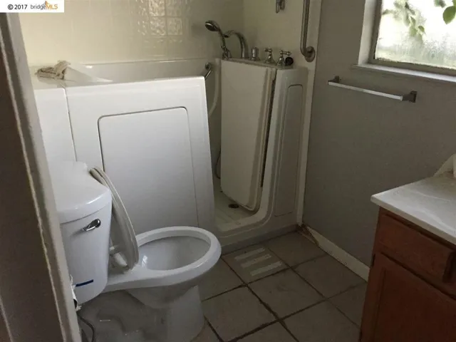 4650 Cutting Cir, Richmond, California 94804