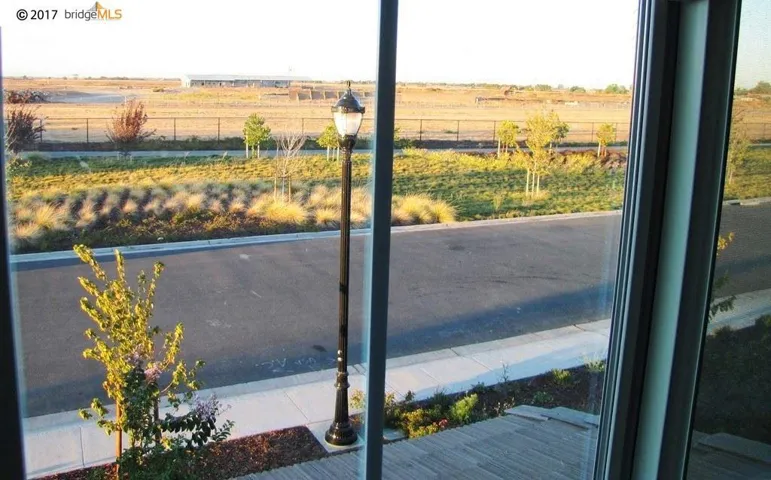 833 Bluestone Dr, Oakley, California 94561