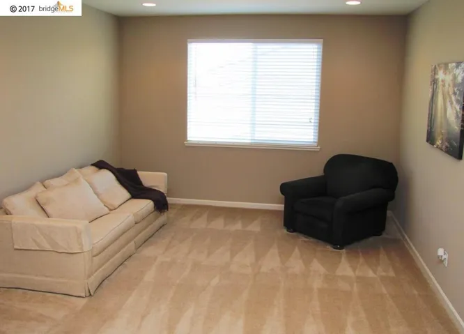 833 Bluestone Dr, Oakley, California 94561