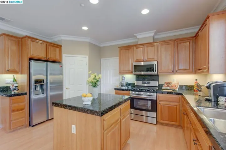871 Mericrest St, Brentwood, California 94513