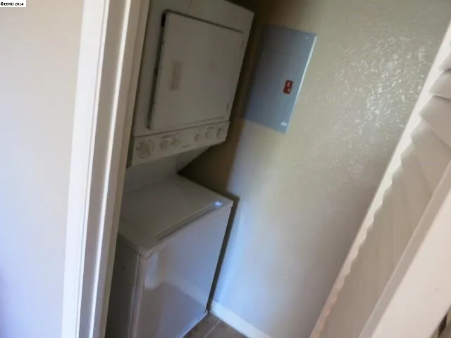 610 Waterford Pl, Pinole, California 94564-2668