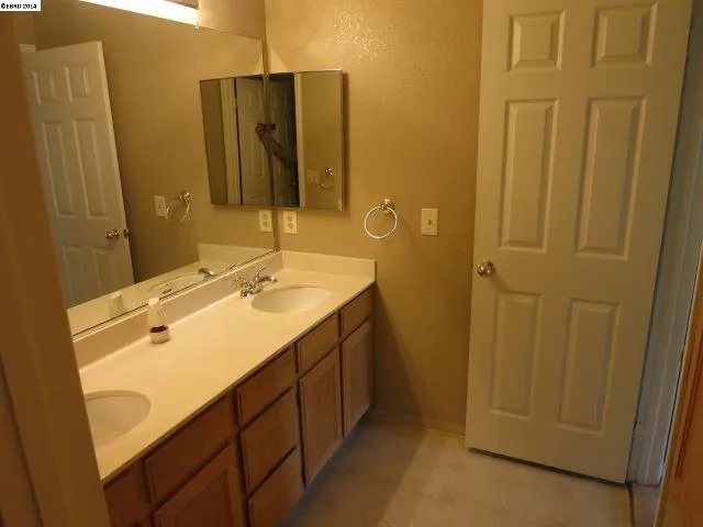 610 Waterford Pl, Pinole, California 94564-2668