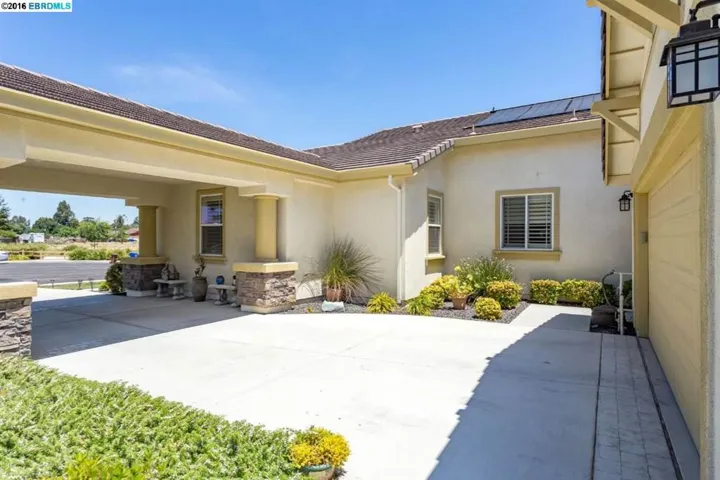636 Ward Creek Ct, Brentwood, California 94513