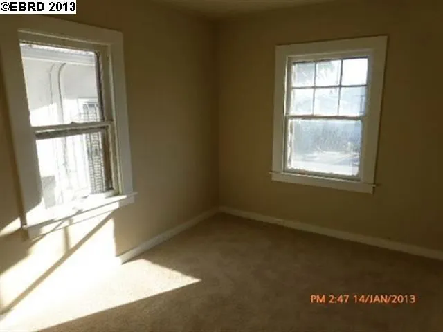 6456 Brann St, Oakland, California 94605-2011