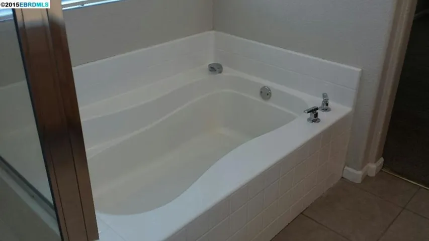 966 Country Glen Ln, Brentwood, California 94513