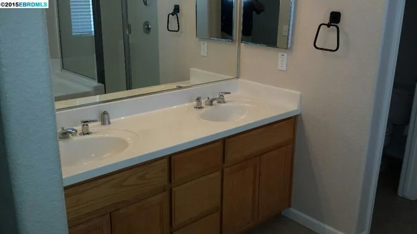 966 Country Glen Ln, Brentwood, California 94513