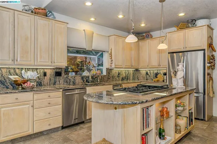 565 Rutherford Cir, Brentwood, California 94513