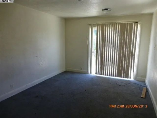 2416 Kingsland Ave, Oakland, California 94601-5518