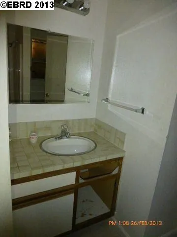 1619 72nd Ave, Oakland, California 94621-3113