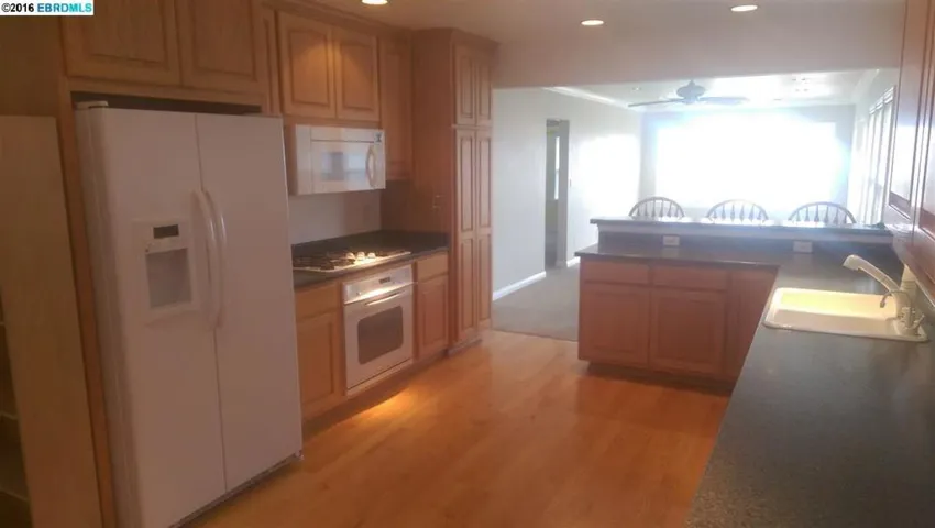 339 Edwards St, Crockett, California 94525