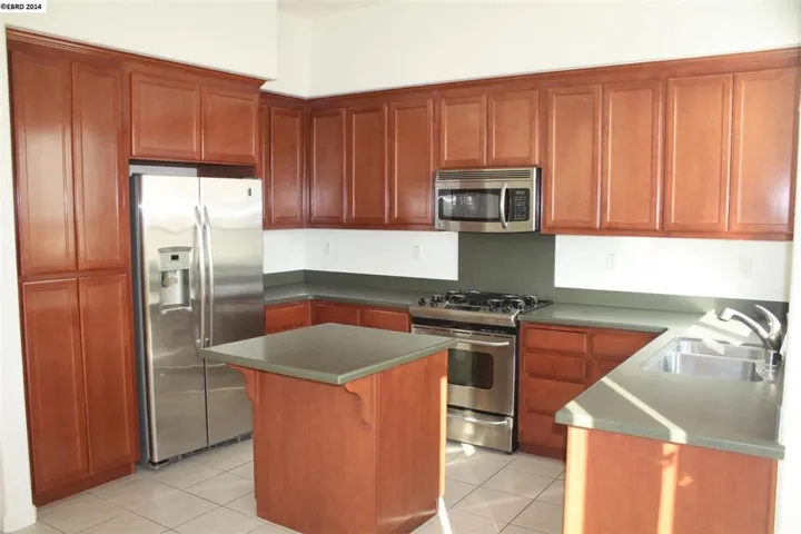 2142 Prato St, Brentwood, California 94513