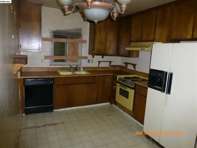 1351 Delacy Ave, Martinez, California 94553-2005